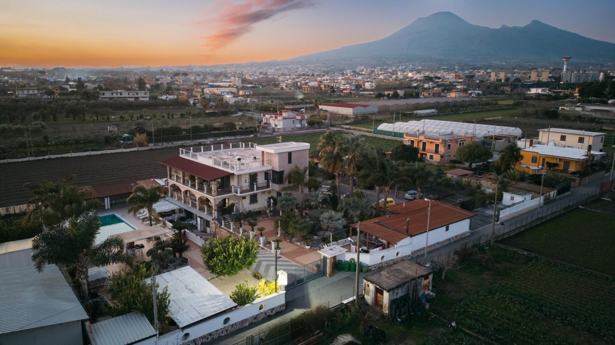 Villa Aurelia Помпеи Экстерьер фото